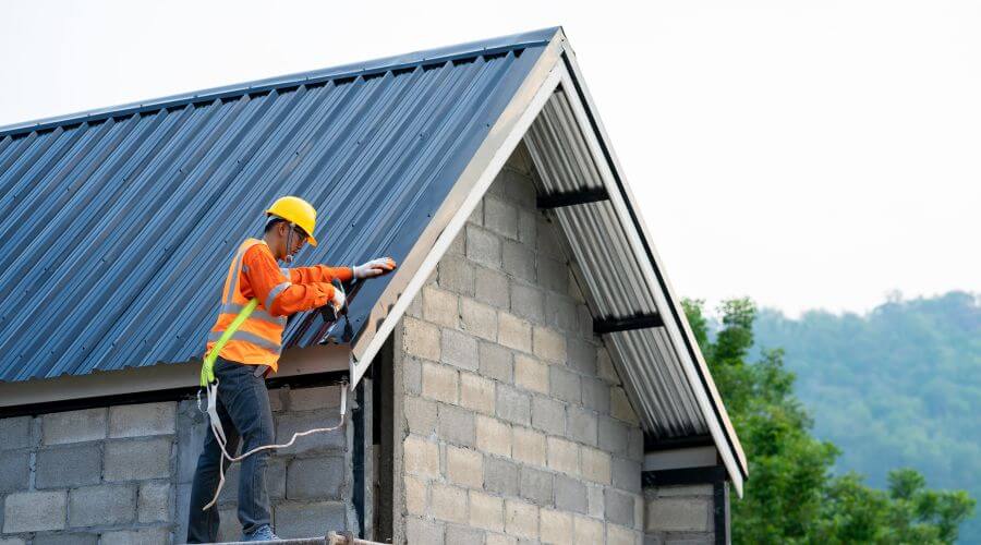 Professional Flat Roofing Installation in North Robinson, OH